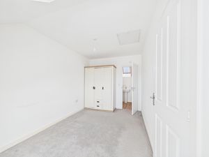 Photo 16- click for photo gallery